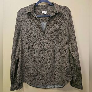 Merona Women's Size M Leopold Print Blouse 1/2 Way Button
